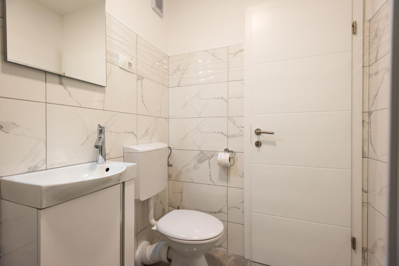 Apartments Omorfia Kraljevica Extérieur photo