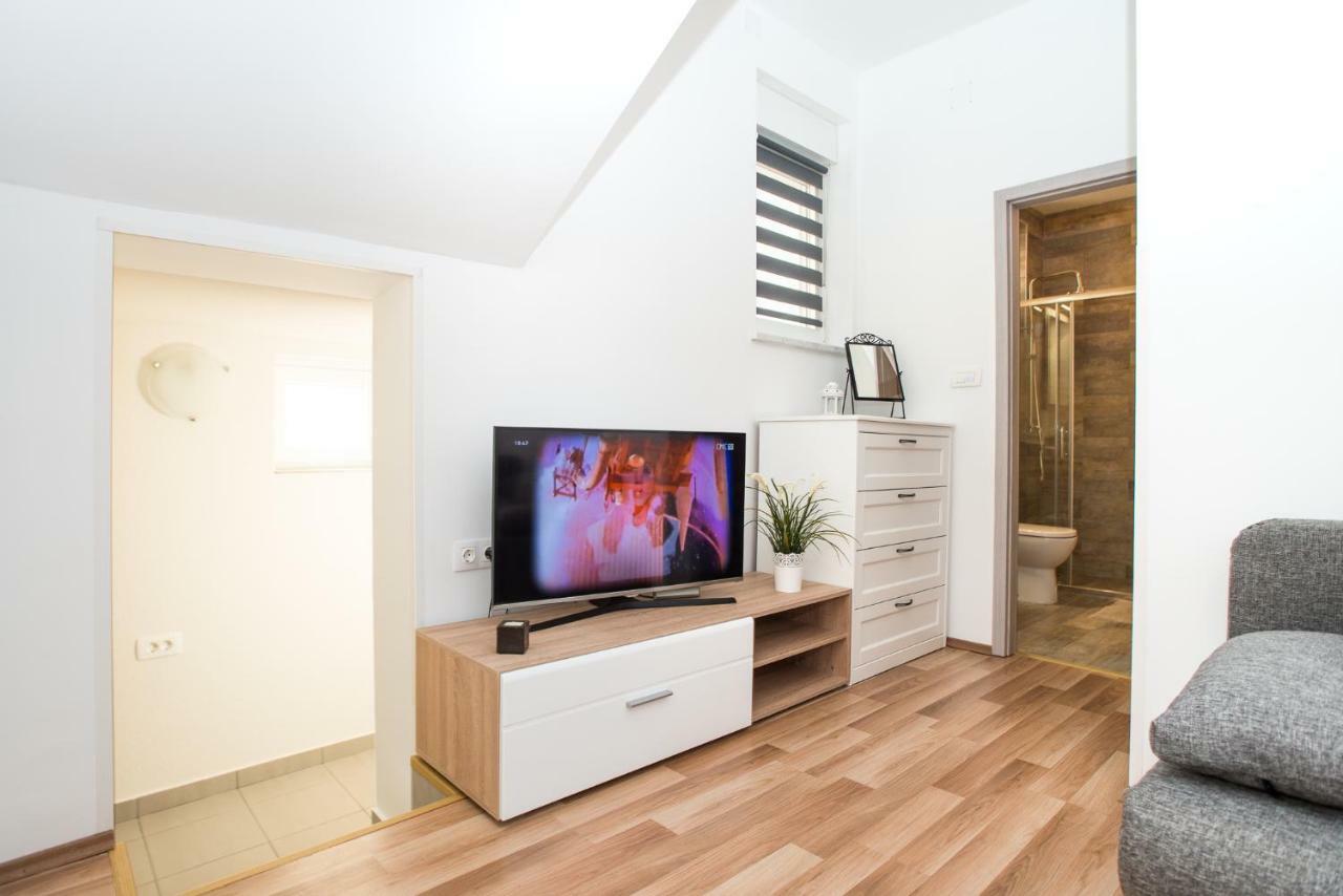 Apartments Omorfia Kraljevica Extérieur photo